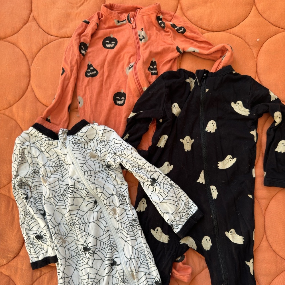 Kyte Baby Halloween Pajamas 6-12 months